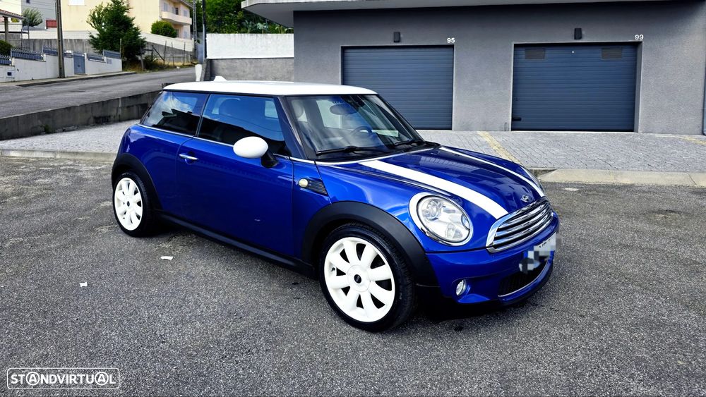 MINI 3 Portas Cooper D - 3