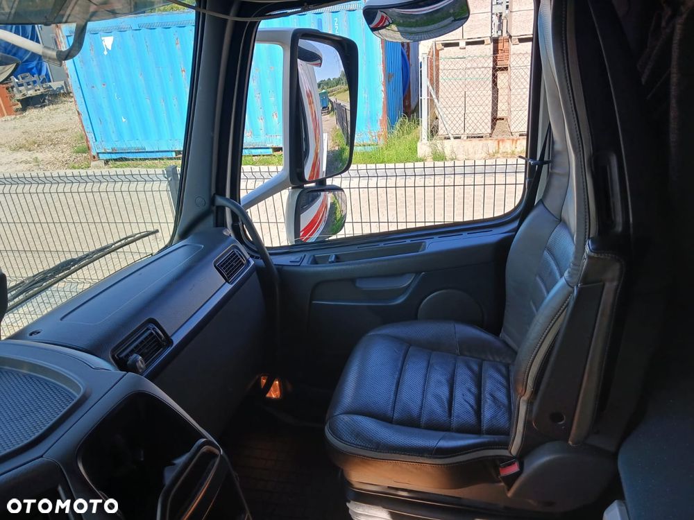 Volvo FH540 8X2 - 22