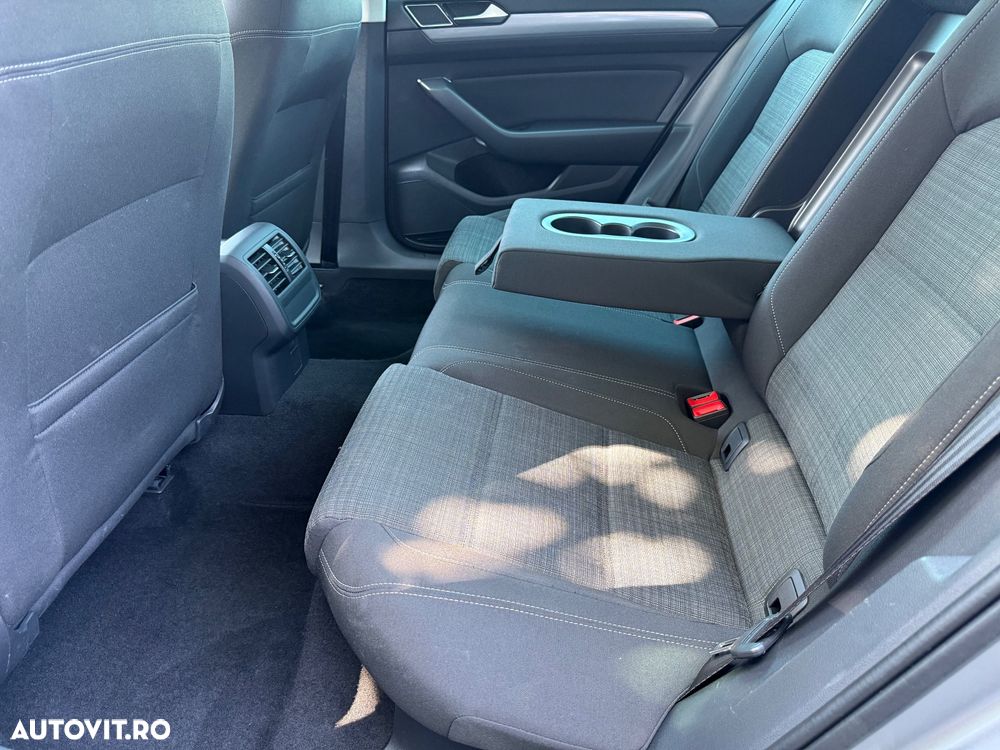 Volkswagen Passat 1.5 TSI OPF DSG Business - 14