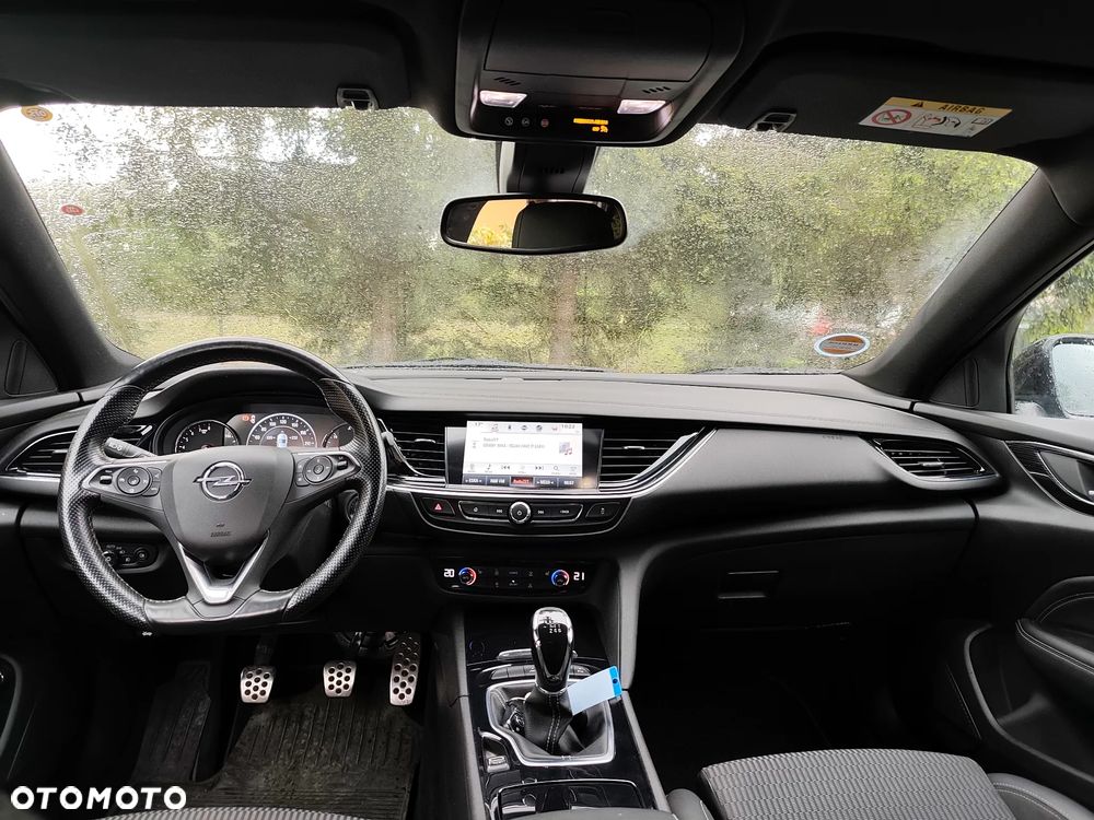 Opel Insignia - 13