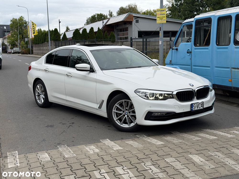 BMW Seria 5 2017 photo 3