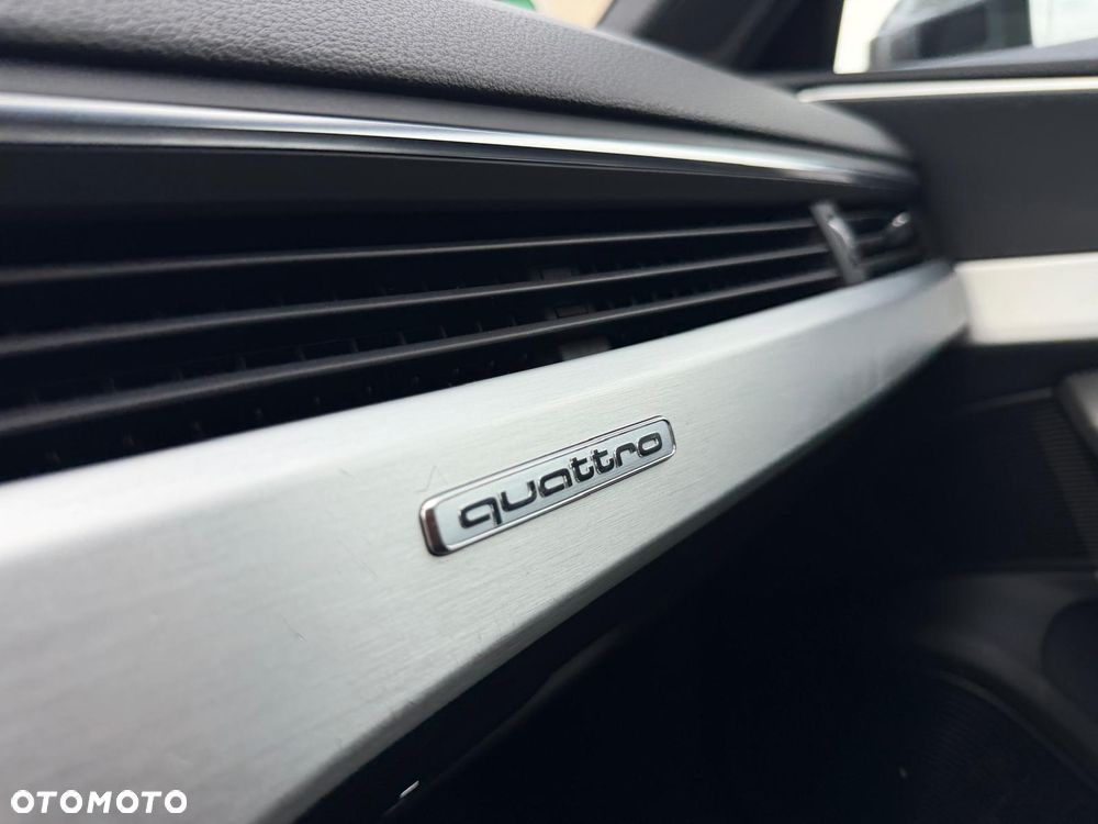Audi A4 Avant 2.0 TDI DPF clean diesel quattro S tronic S line Sportpaket - 36