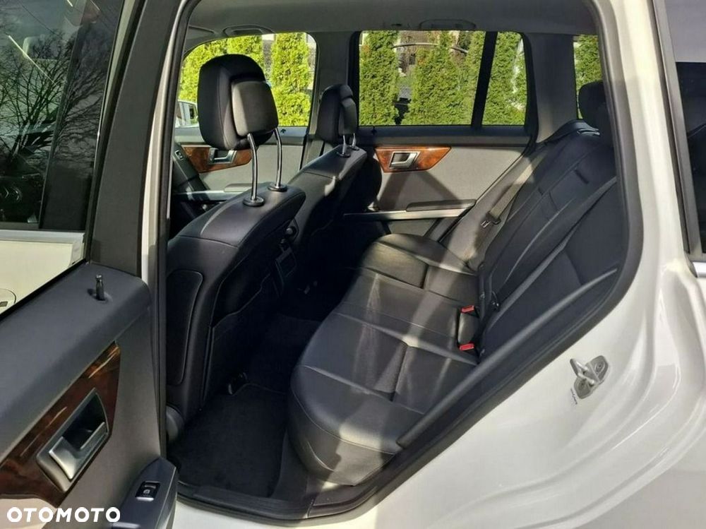 Mercedes-Benz GLK - 16