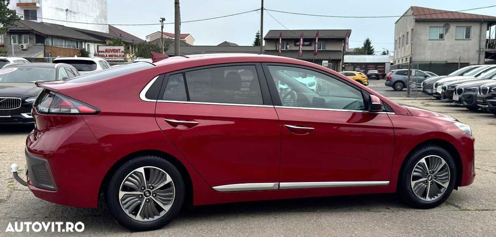 Hyundai IONIQ Plug-In Hybrid 1.6 141CP Exclusive - 9