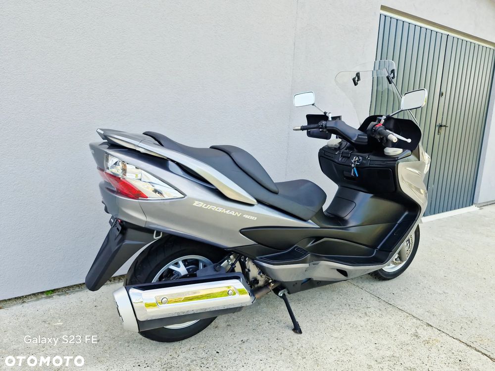Suzuki Burgman - 36