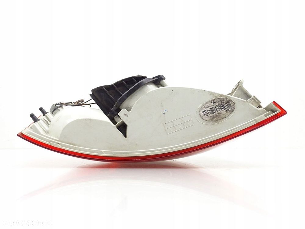 LAMPA PRAWY TYŁ PRAWA TYLNA SKODA OCTAVIA III 5E LB 5E5945112 - 6