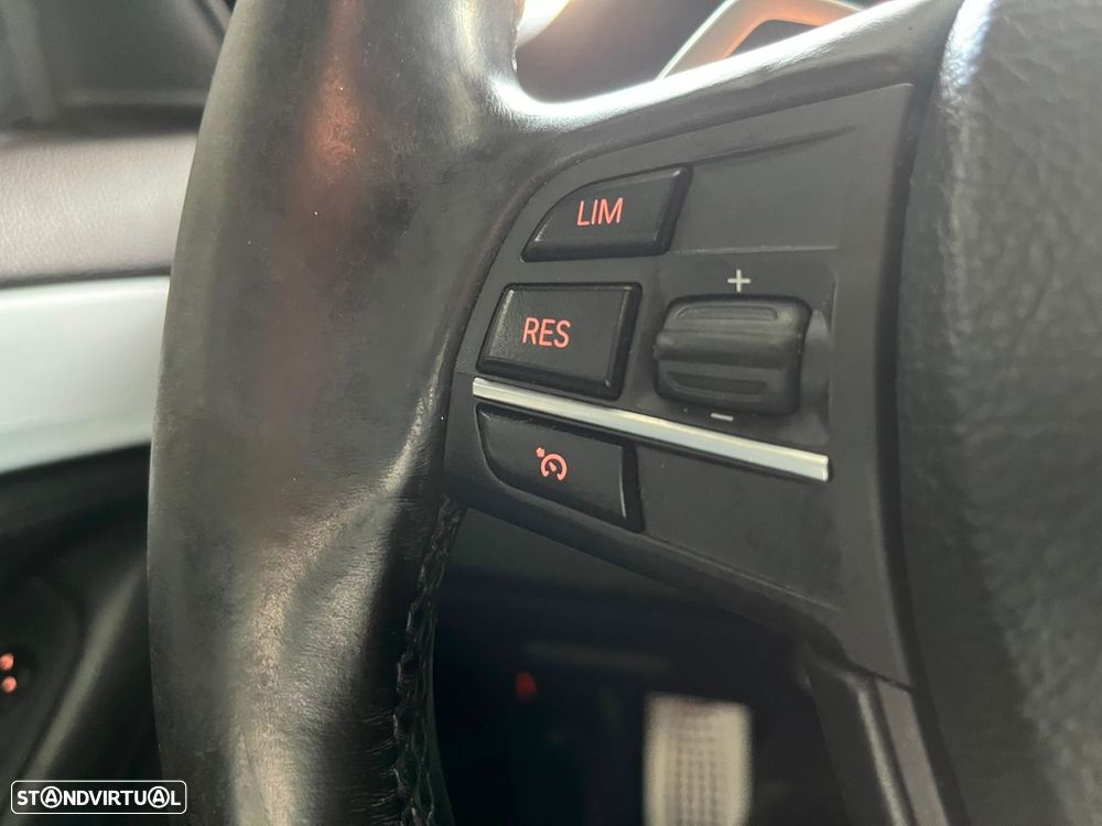 BMW 525 d Pack M Auto - 19