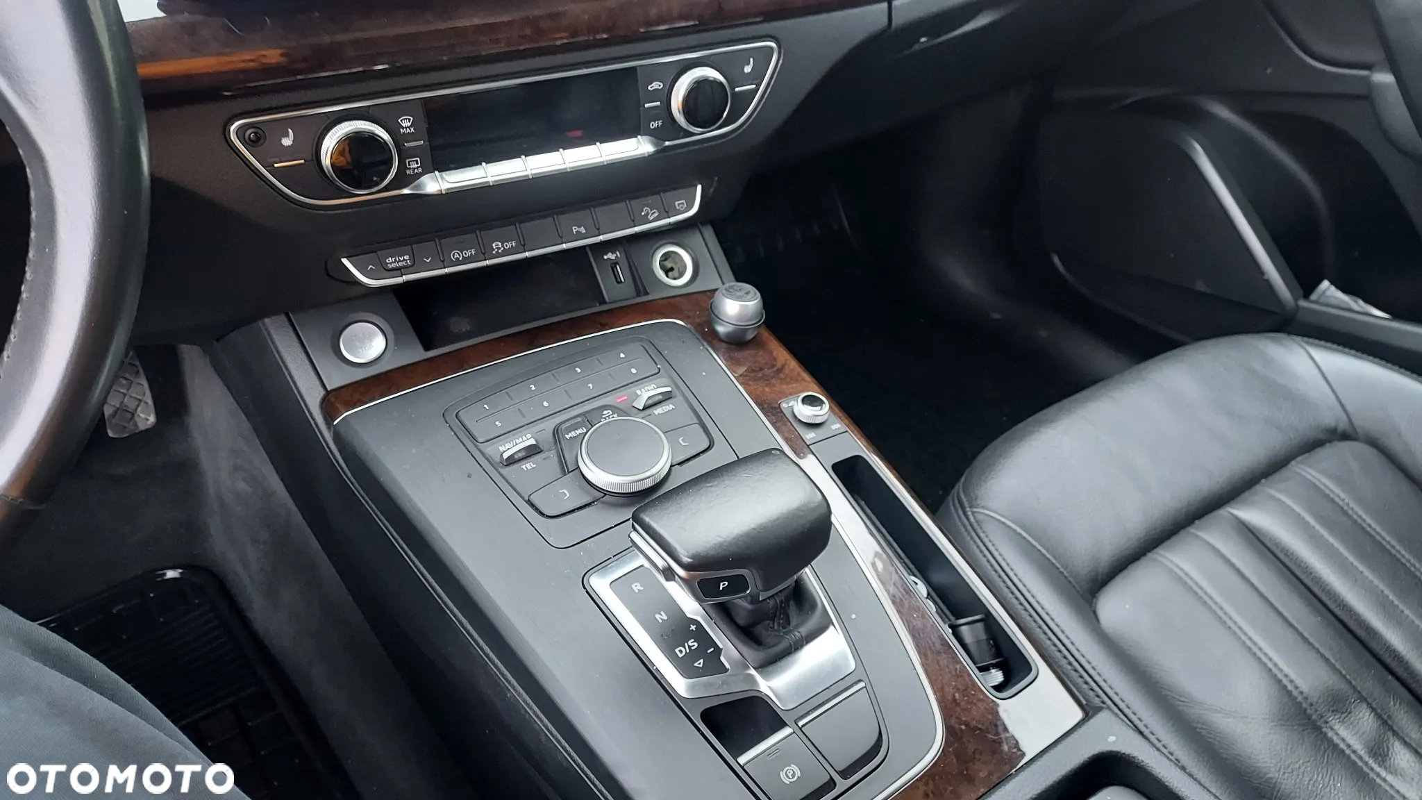 Audi Q5 45 TFSI quattro S tronic - 24