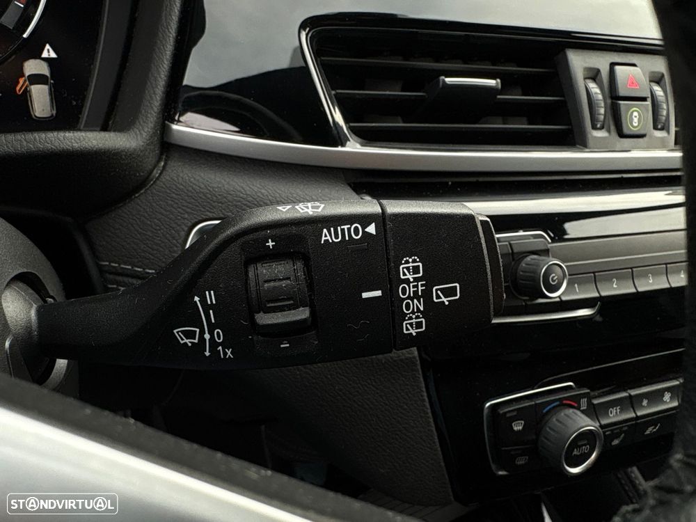 BMW X1 25 e xDrive Line Sport - 33