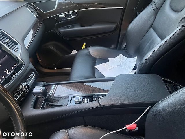 Volvo XC 90 T6 AWD Momentum 7os - 10