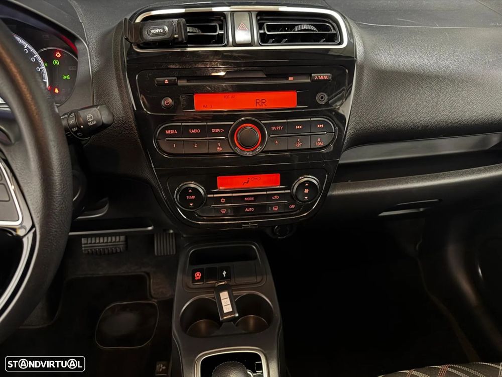 Mitsubishi Space Star 1.2 Intense CVT - 22