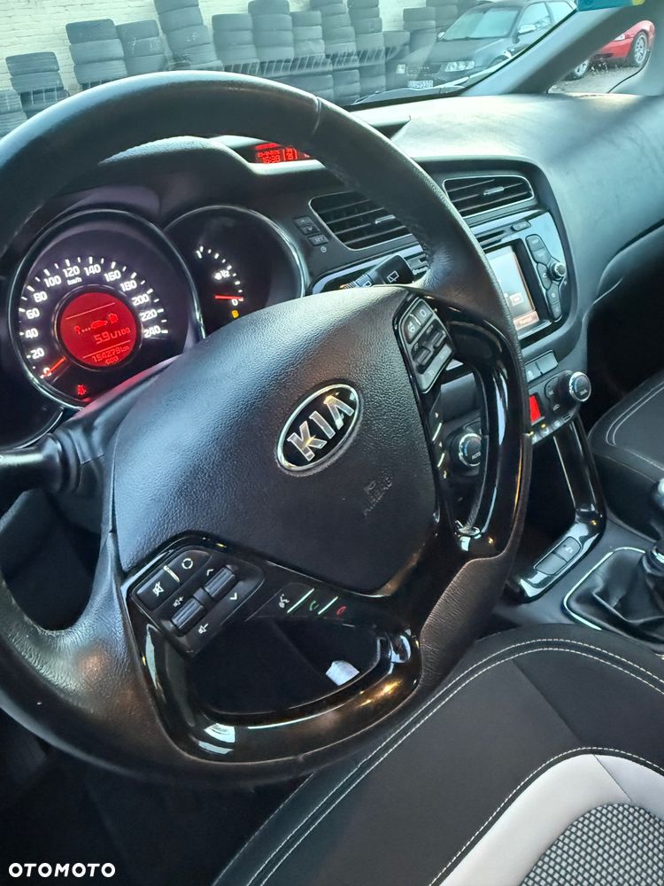 Kia Ceed 1.6 CRDi M - 7