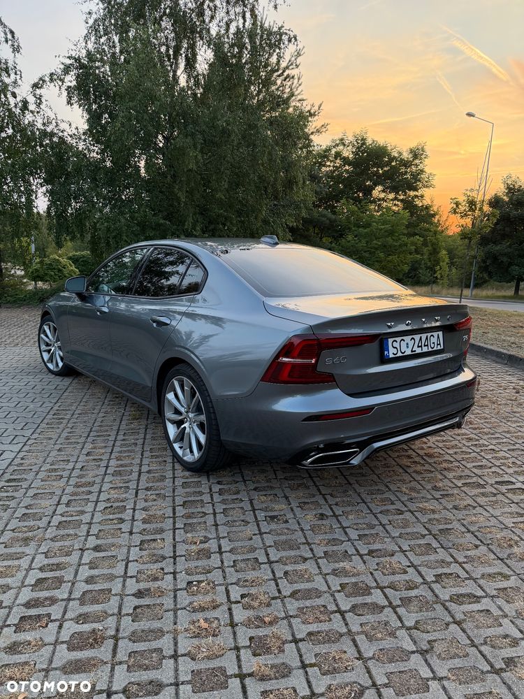 Volvo S60 T5 Momentum Pro - 6