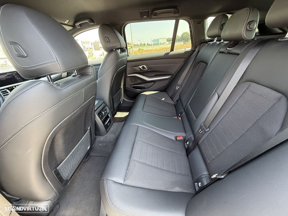 BMW 320 e Touring Line Sport Auto - 22