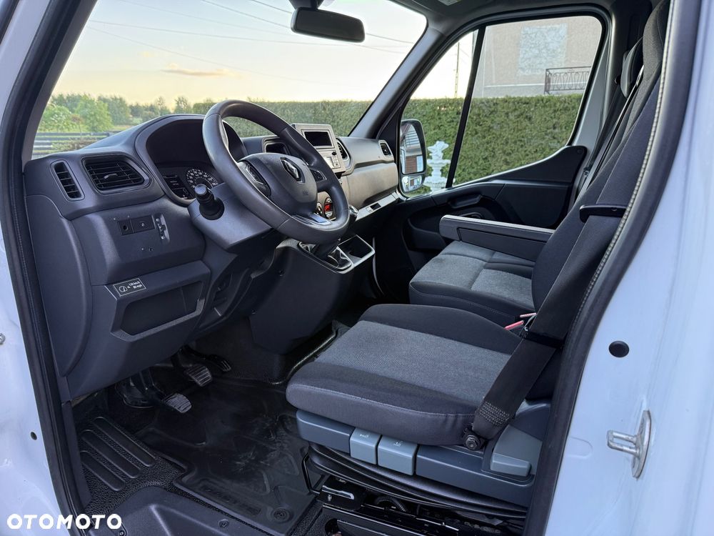 Renault Master - 13