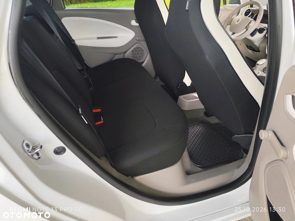 Renault Zoe - 12