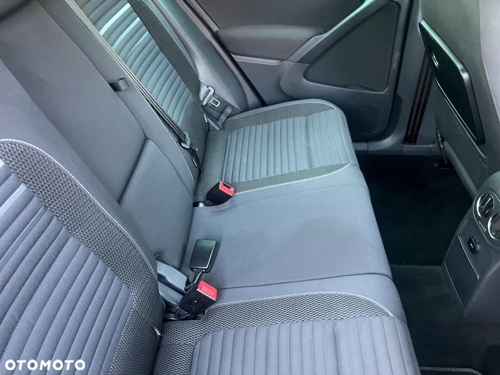 Volkswagen Tiguan 2.0 TDI DPF BlueMotion Technology Cup Sport & Style - 21