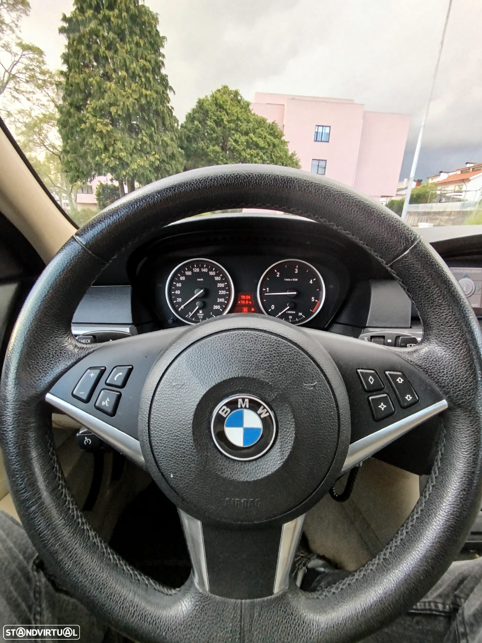 BMW 520 dA - 4