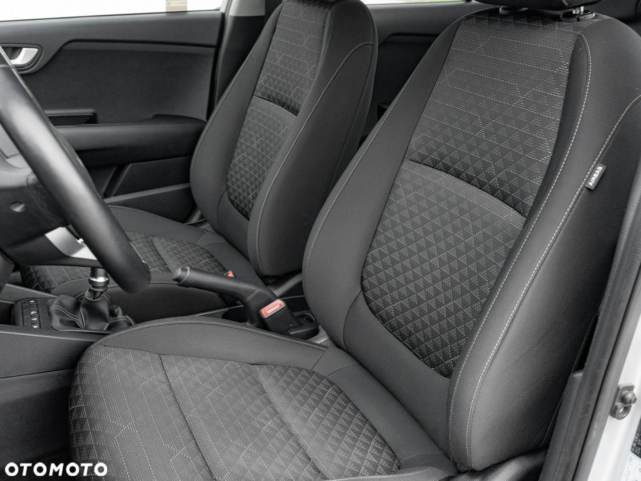 Kia Rio 1.2 M - 15