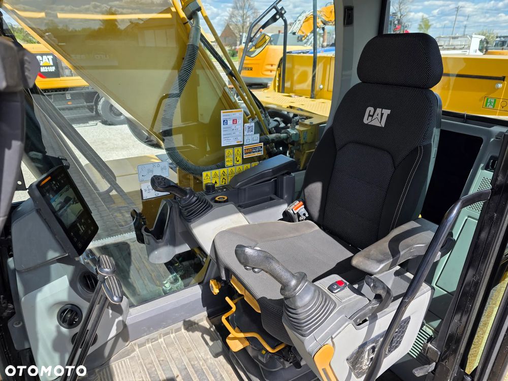 Caterpillar 320-07C, 2020 ROK, 5500 MTH, OIL QUICK OQ 70/55 - 30