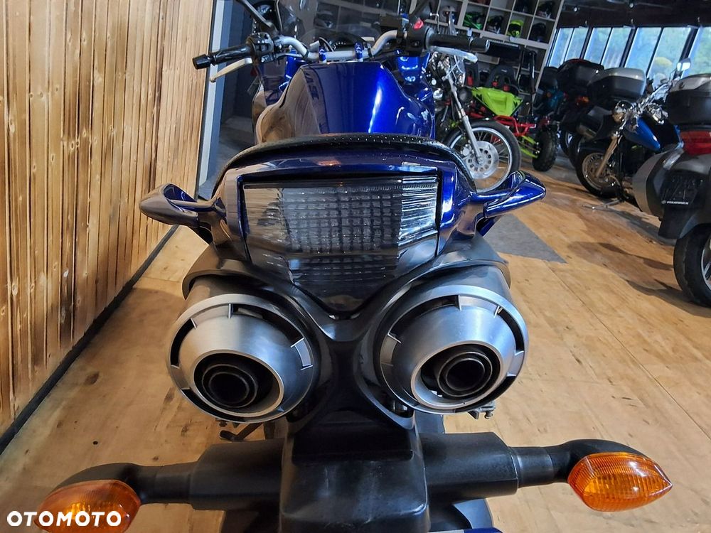 Yamaha FZ6 - 3