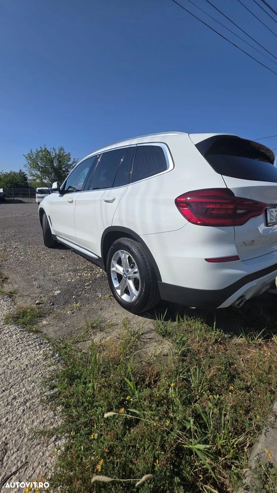 BMW X3 xDrive20d AT xLine - 3