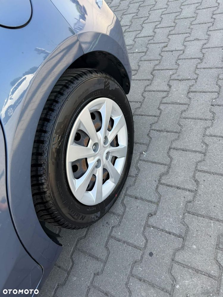 Kia Rio 1.2 Spirit - 18