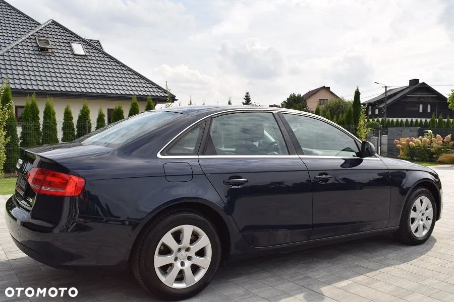 Audi A4 Limousine 2.0 TDI DPF Ambiente - 20