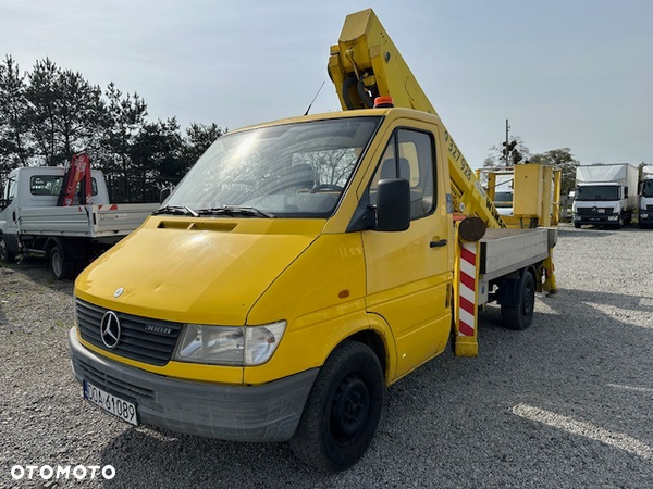 Mercedes-Benz Zwyżka WUMAG WT-175