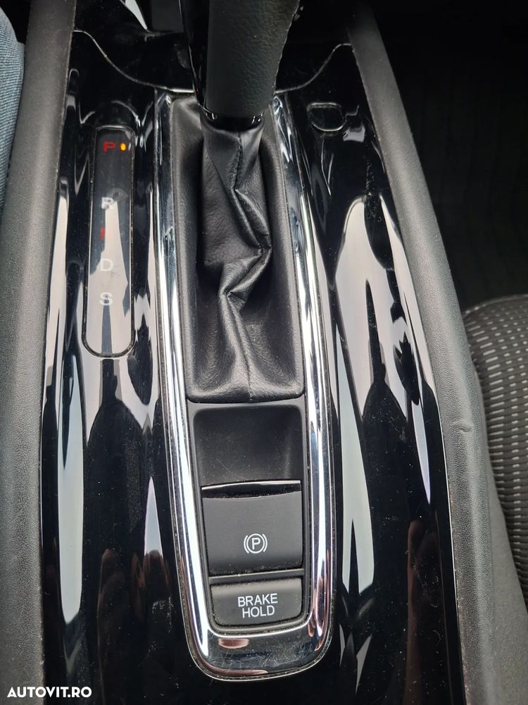 Honda HR-V 1.5 i-VTEC CVT Executive - 20