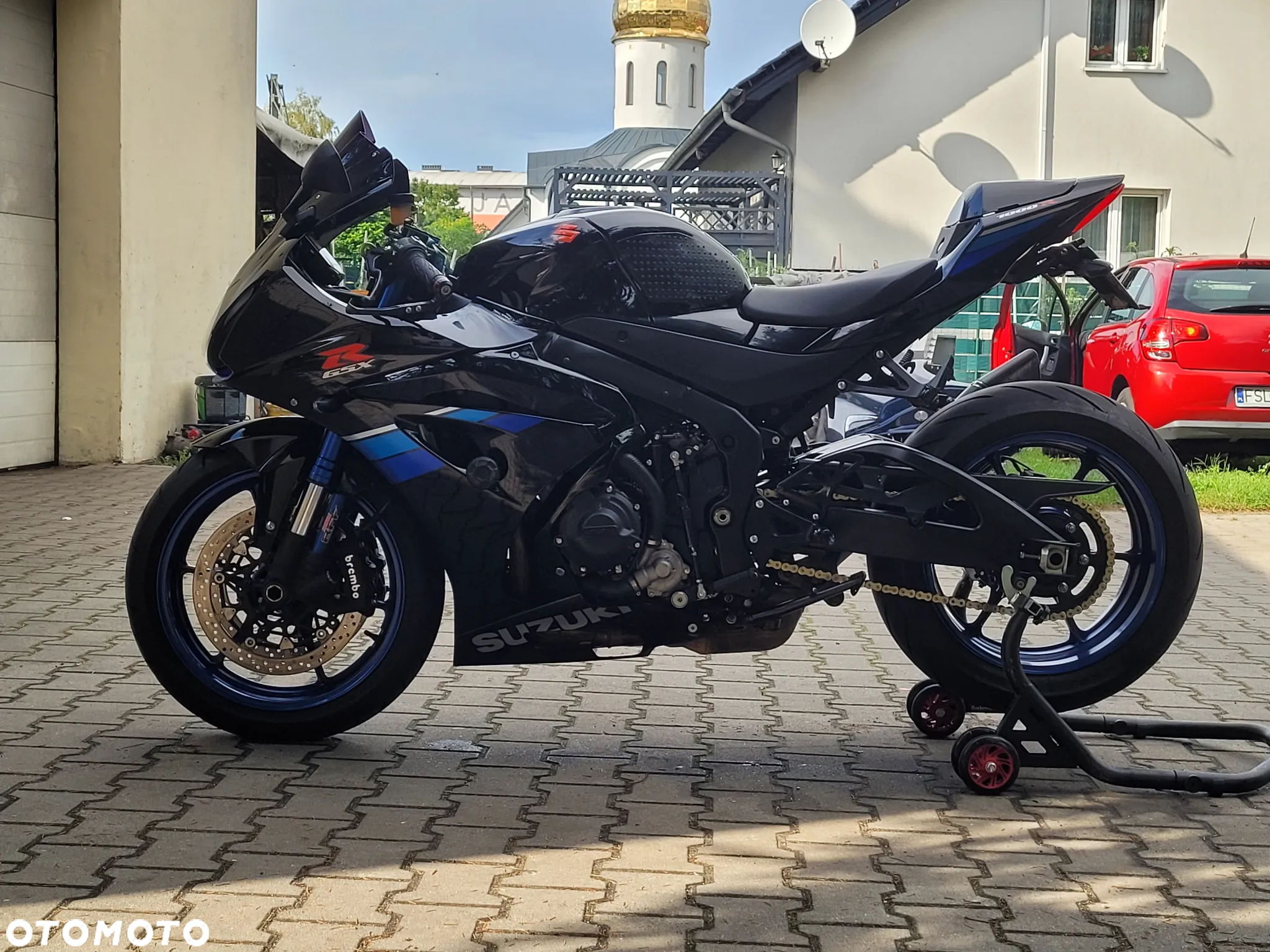 Suzuki GSX-R - 10