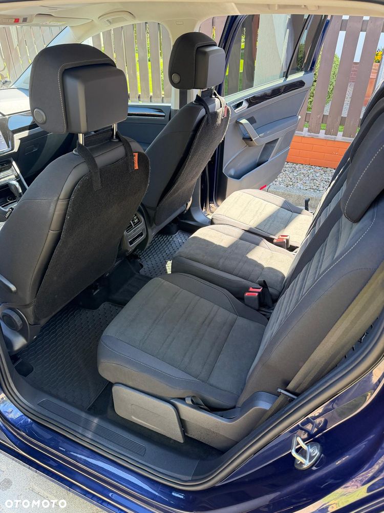 Volkswagen Touran 2.0 TDI BMT Highline DSG - 9