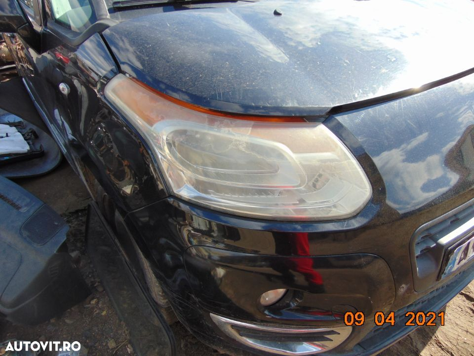 Far Citroen C3 Picasso 2009-2016 faruri stanga dreapta Citroen c3 picasso dezmembrez - 2