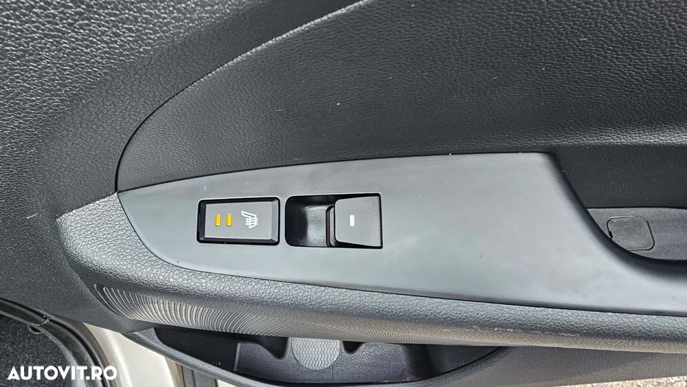 Hyundai Tucson 2.0 CRDI 4WD Automatik Style - 26