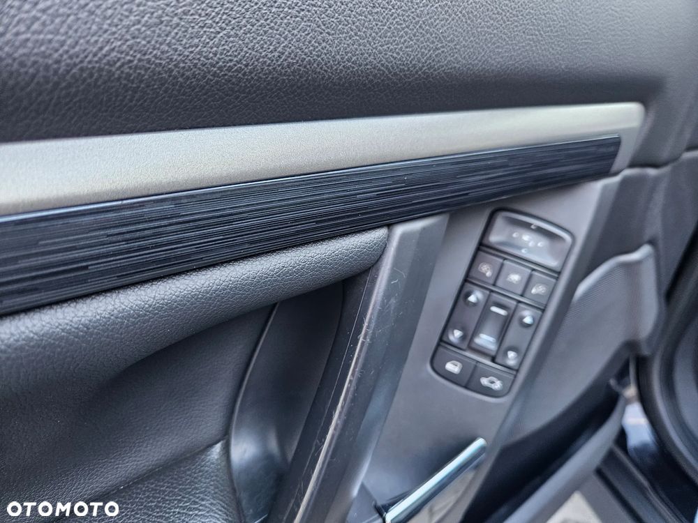 Opel Vectra 1.9 CDTI DPF Automatik Cosmo Plus - 22
