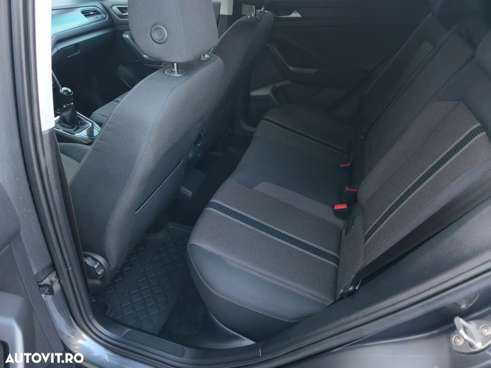 Volkswagen T-Roc 1.0 TSI OPF Style - 28