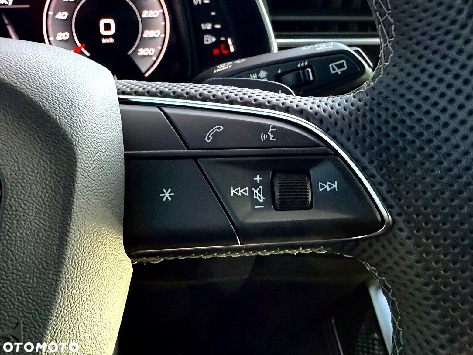 Audi SQ7 - 25