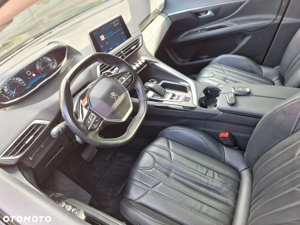 Peugeot 3008 1.6 PureTech GT Pack S&S EAT8 - 28