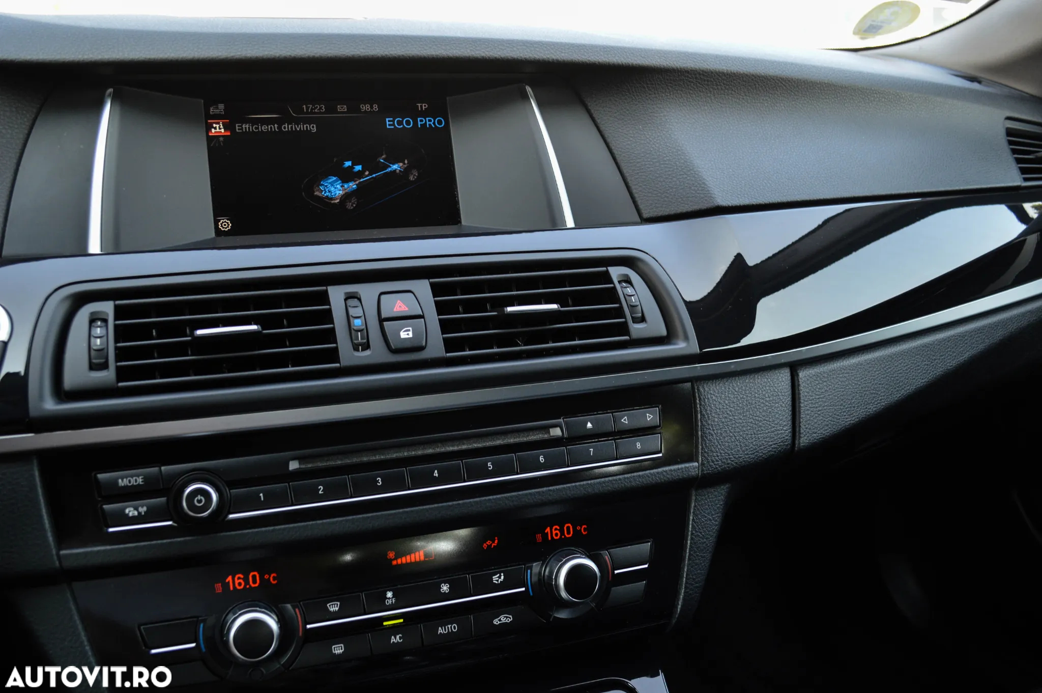 BMW Seria 5 520d Aut. - 21