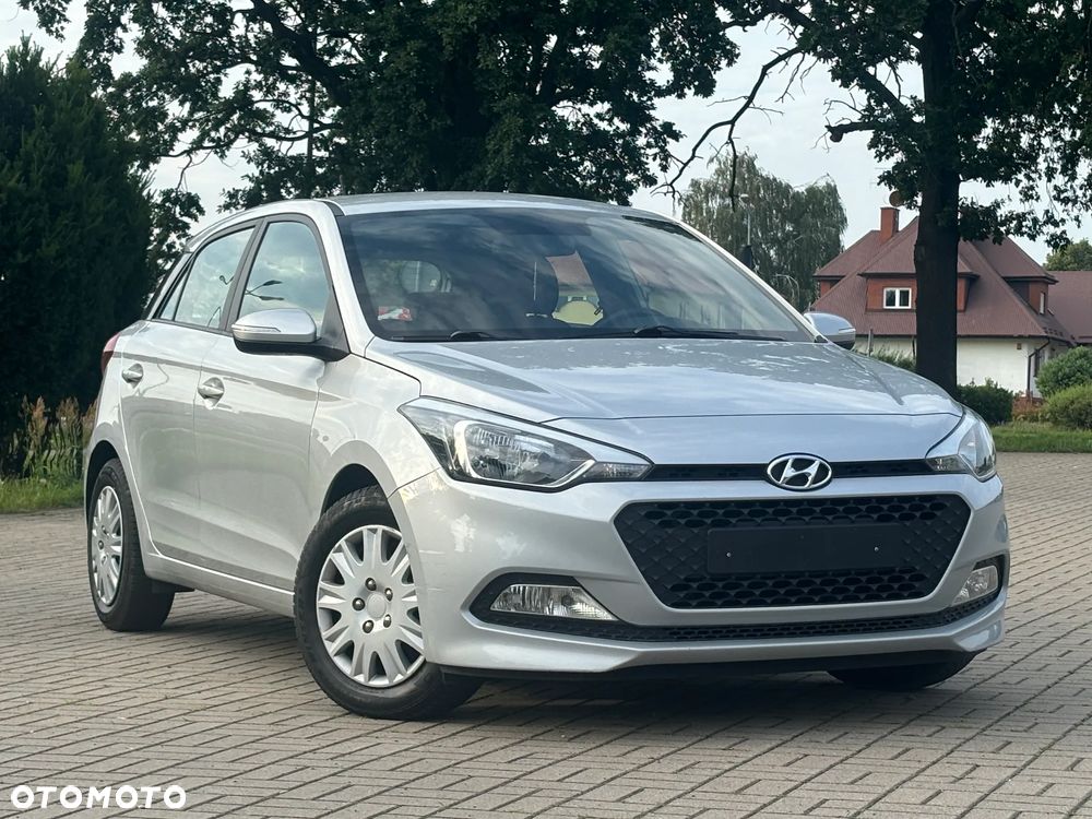 Hyundai i20 blue 1.2 Classic - 1