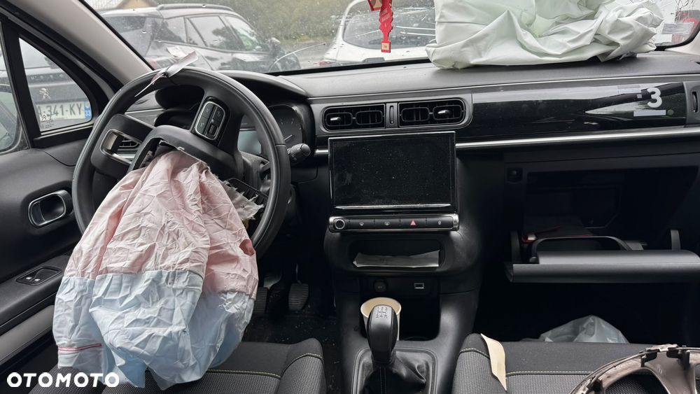 Citroën C3 1.2 PureTech Shine - 11