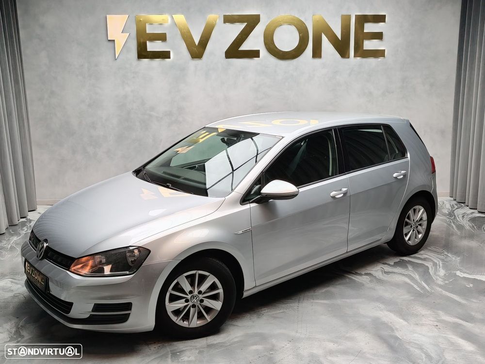 VW Golf 1.6 BlueTDI Comfortline - 2