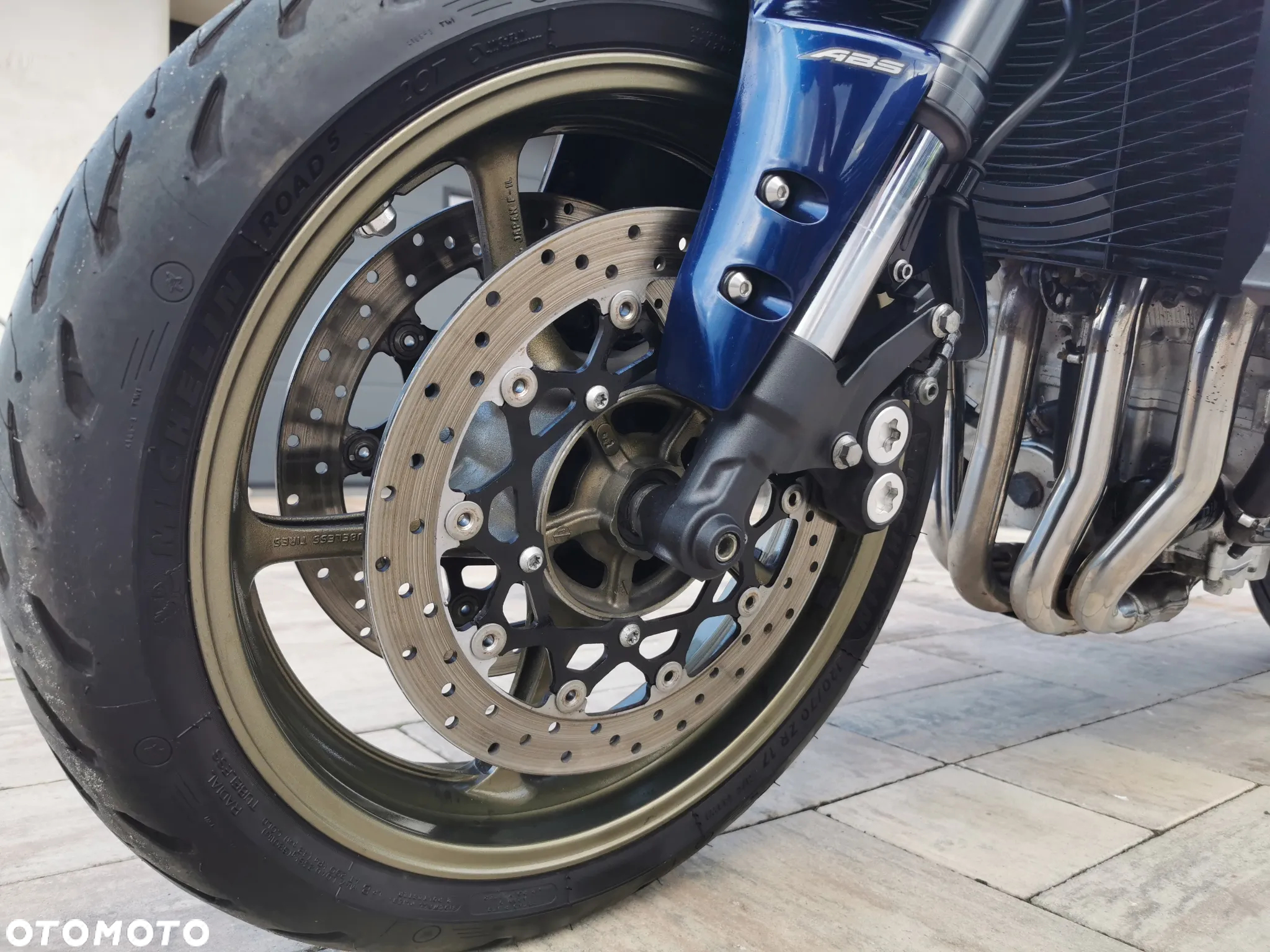 Yamaha FZ - 13