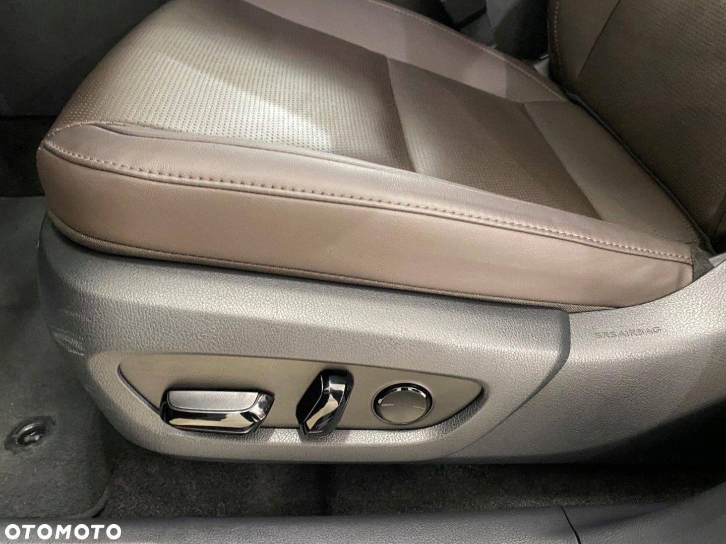 Lexus RX - 20