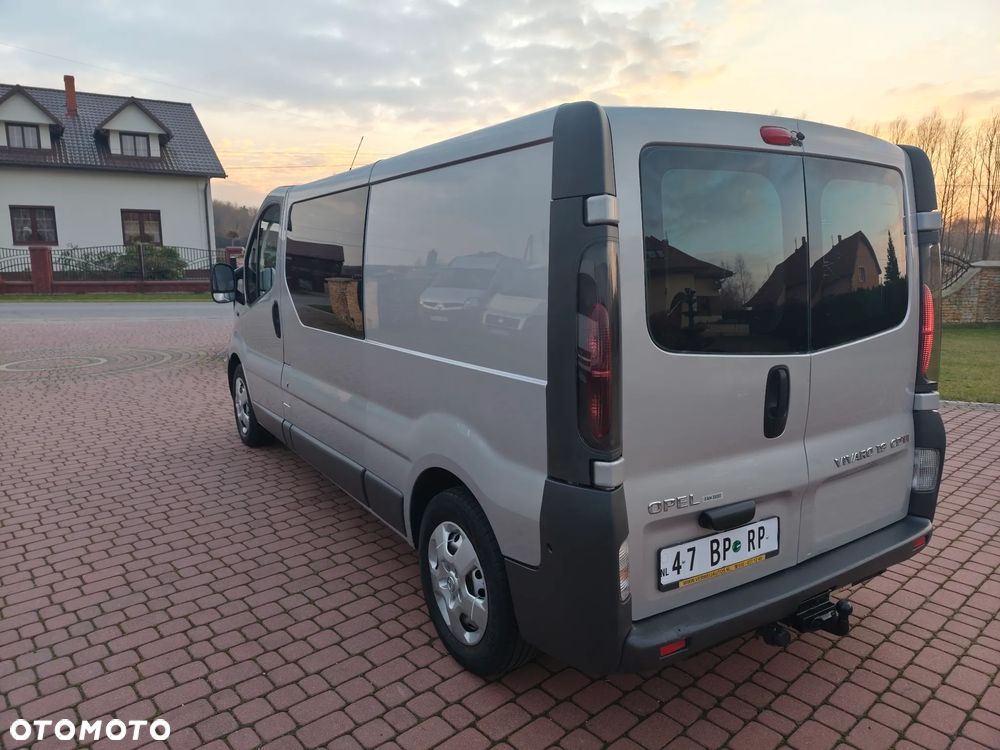 Opel Vivaro - 4