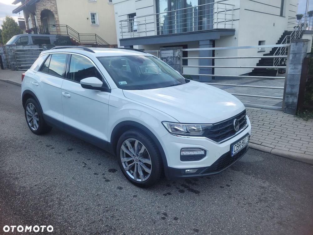 Volkswagen T-Roc - 4
