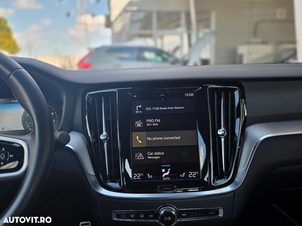 Volvo S60 B4 MHEV AT Plus Dark - 20