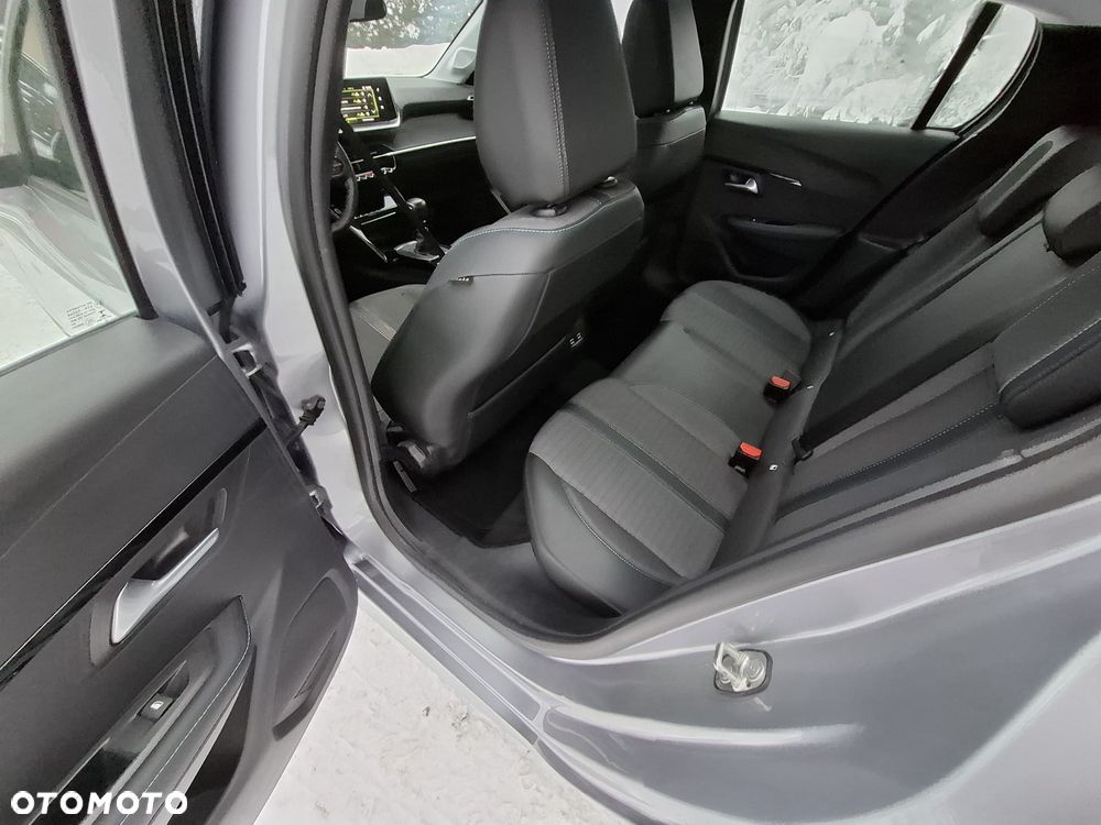 Opel Adam 1.4 - 14