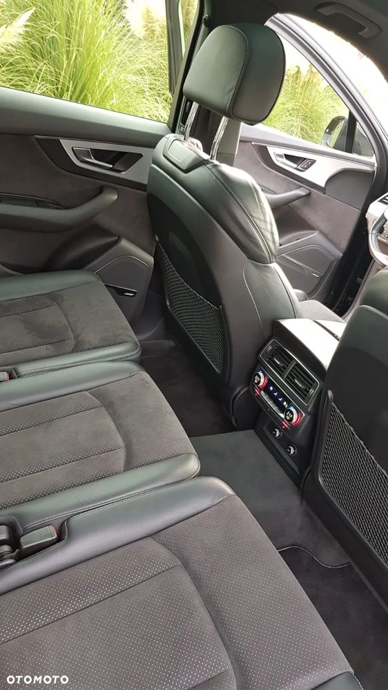 Audi Q7 - 28