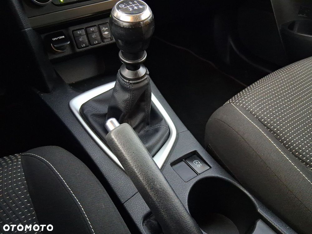 Toyota Auris - 12